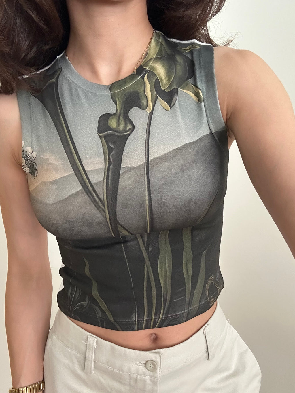 American Bog Plants Super Crop Top