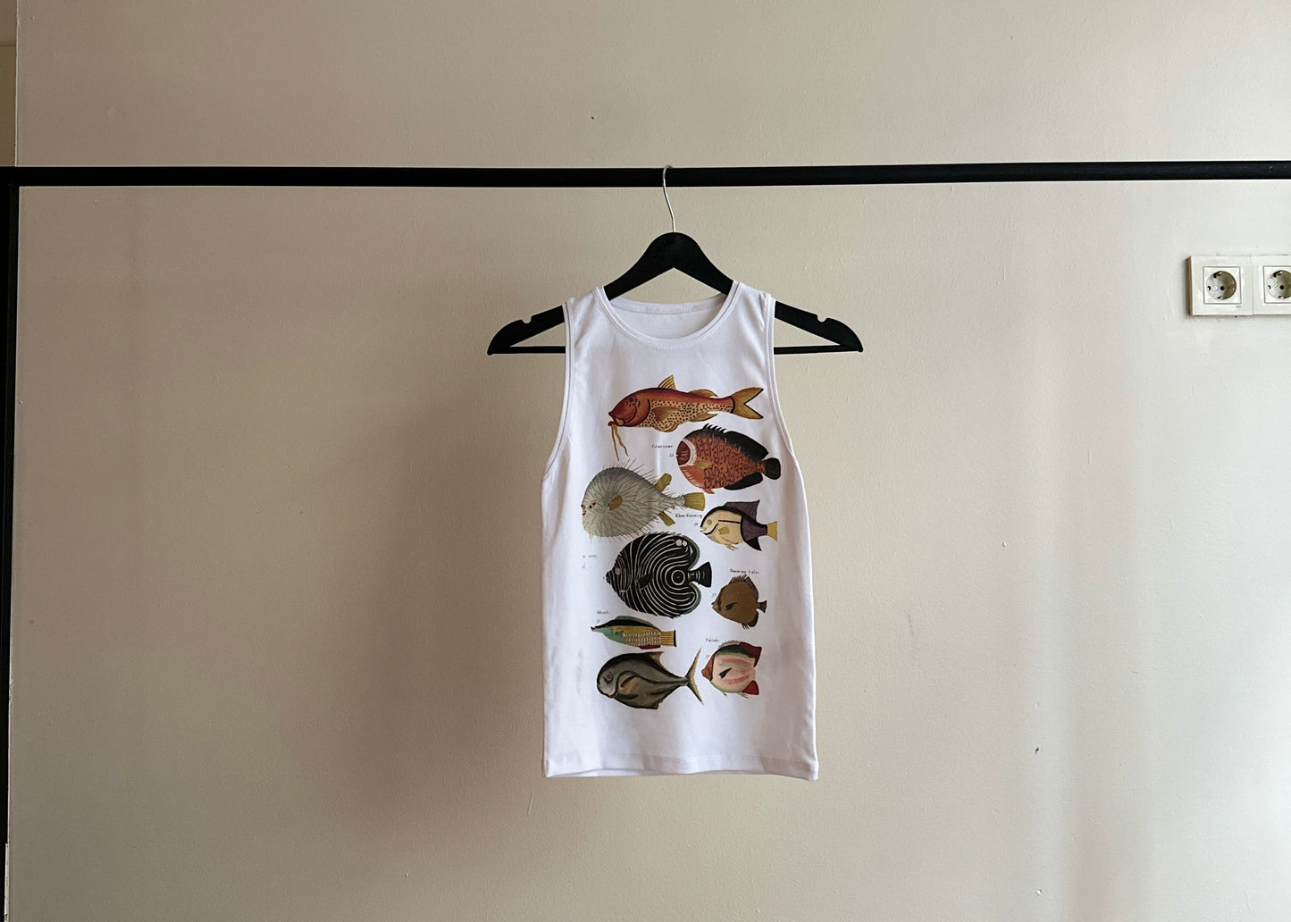 Louis Renard's Fish Tank Top 130