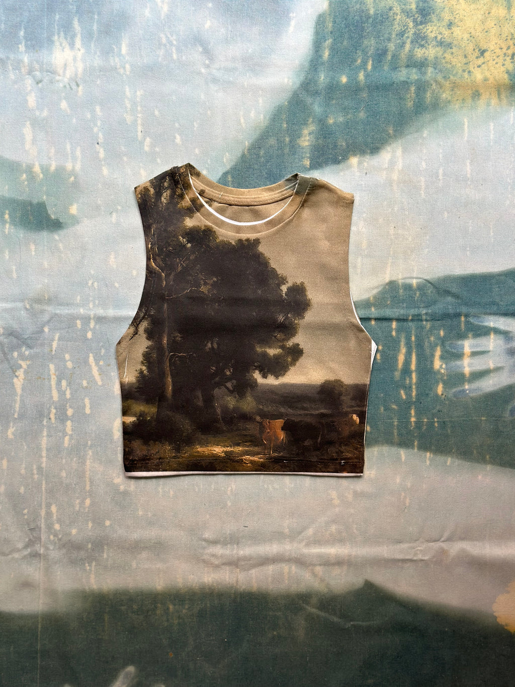 Landscape Super Crop Top Sale 155