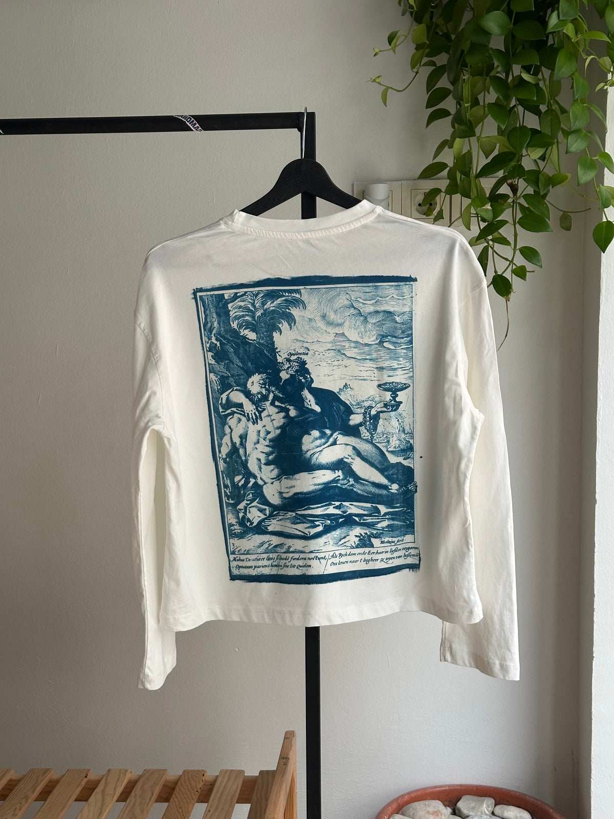 1582 Cyanotype Printed Boxy Cut Long Sleeve Tee