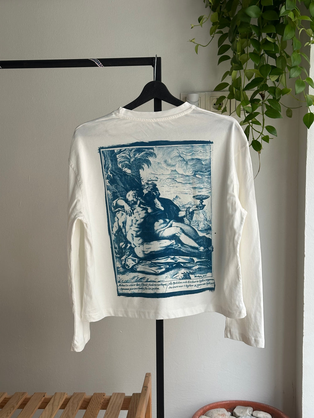 1582 Cyanotype Printed Boxy Cut Long Sleeve Tee